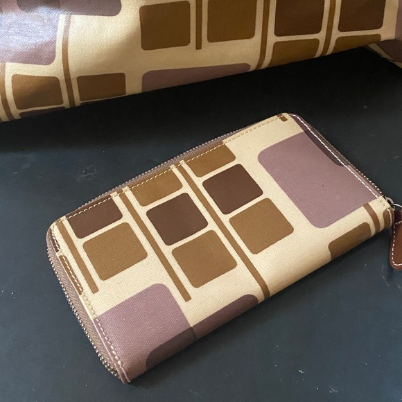 Orla Kiely Coated Canvas Geometric Pattern Shoulder Bag Purse Zip Wallet Set - Picture 6 of 17